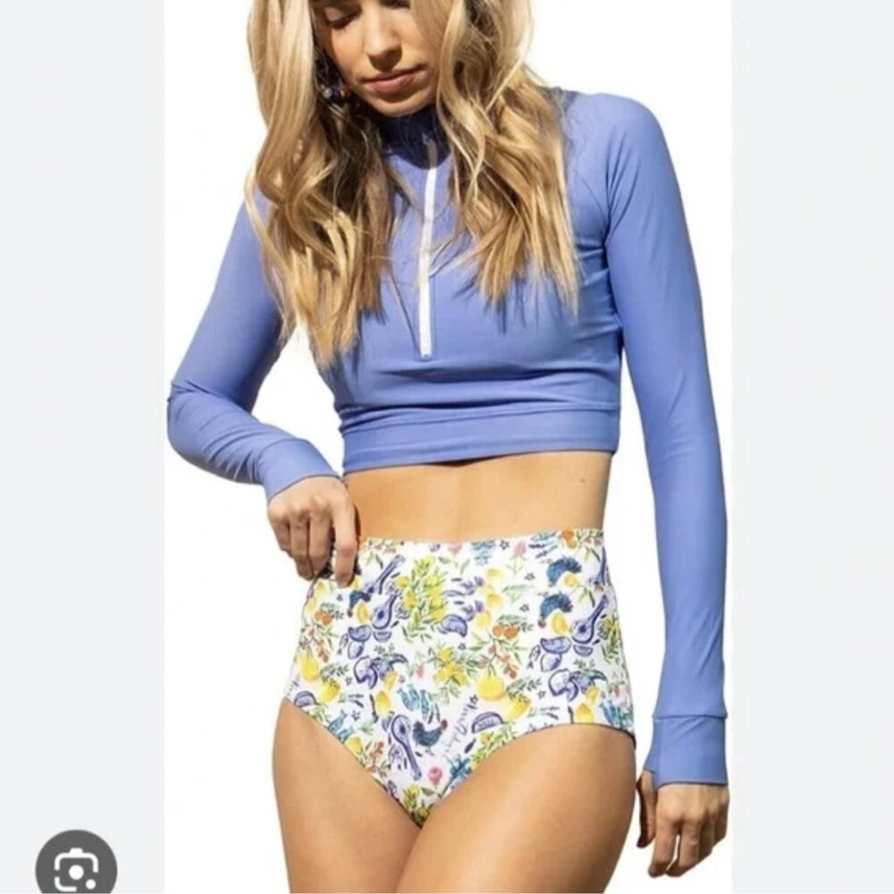 Mott50 long-sleeve bathing suit rash guard Mott 50